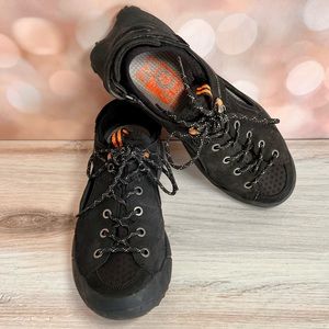 Deckers X-Lab X-scape 100F Sneaker, sz 7.5 women’s